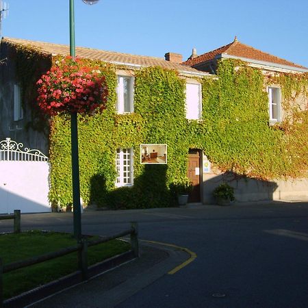 Lalobema Bed & Breakfast Machecoul Exterior photo